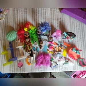 L.O.L. Surprise! Dolls and Accessories Bundle